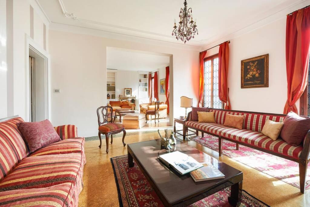 Ca' Fenice, Charming Apartment In San Marco, Sleep 7 Benátky Exteriér fotografie