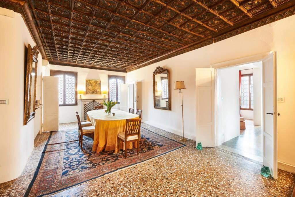 Ca' Fenice, Charming Apartment In San Marco, Sleep 7 Benátky Exteriér fotografie